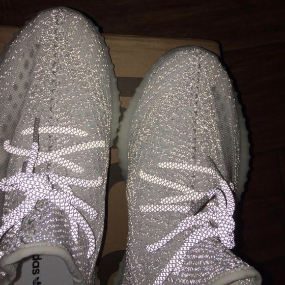Yeezy boost 350 v2 Static Reflective - Picture 1 of 4